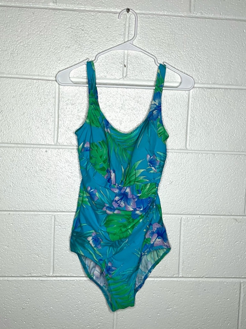 < Vintage 90’s Roxanne Blue/Green Floral One Piece Swimsuit >
